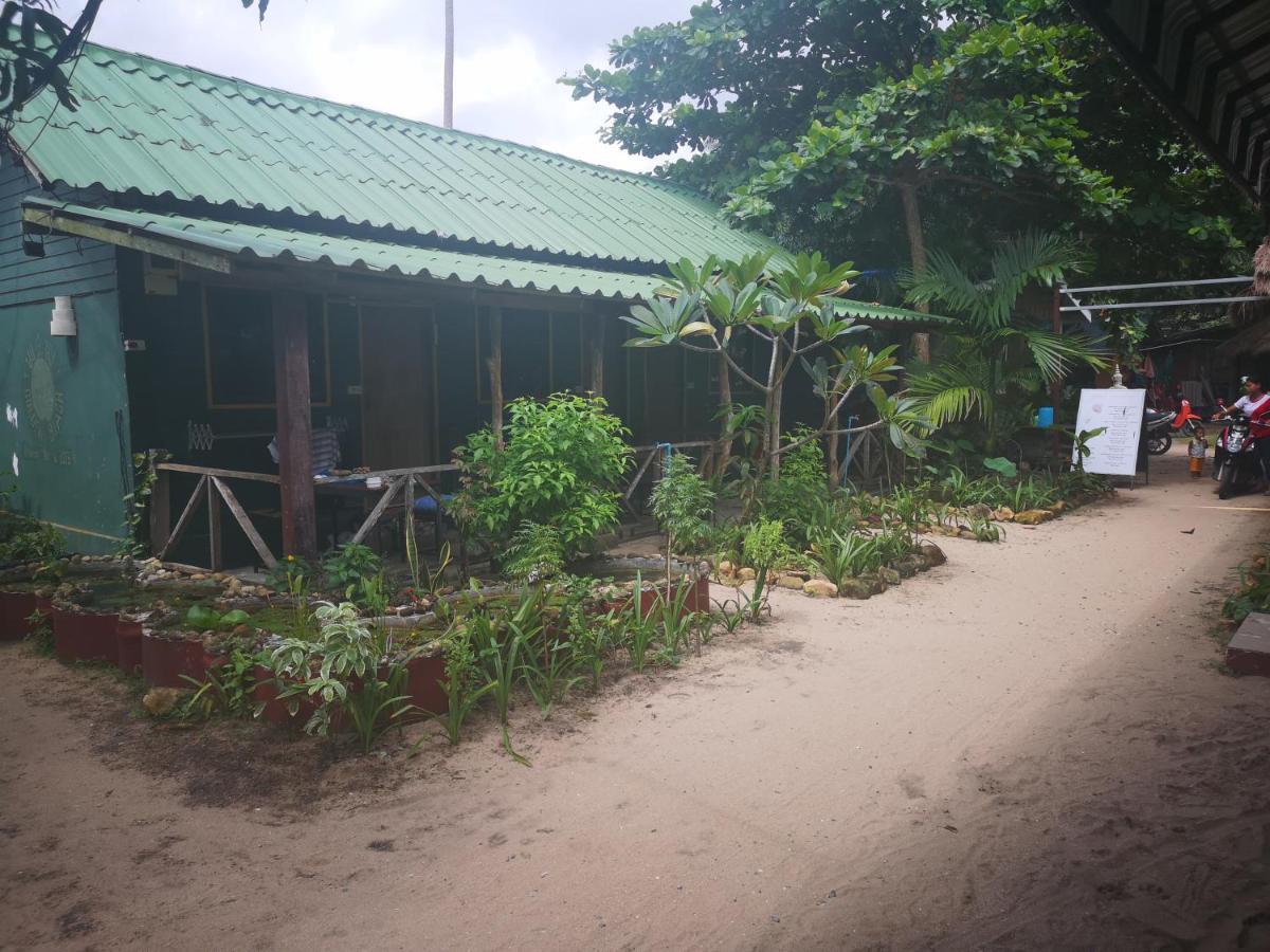 Yuyu Golden Beach Koh Chang Esterno foto